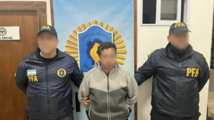 La Policía Federal Argentina rescató en campana a una adolescente uruguaya de 15 años que era buscad...